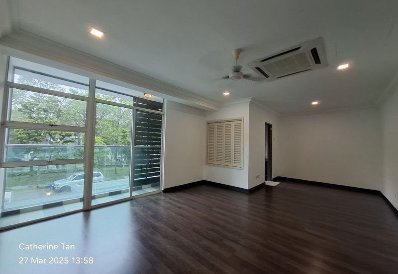 USJ Heights Subang Jaya 2.5 story for Rent Newly refurbished