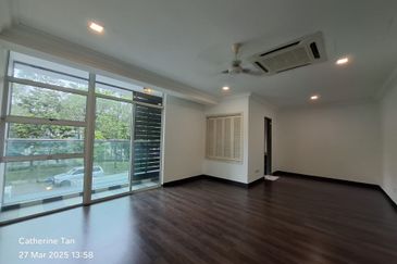 USJ Heights Subang Jaya 2.5 story for Rent Newly refurbished