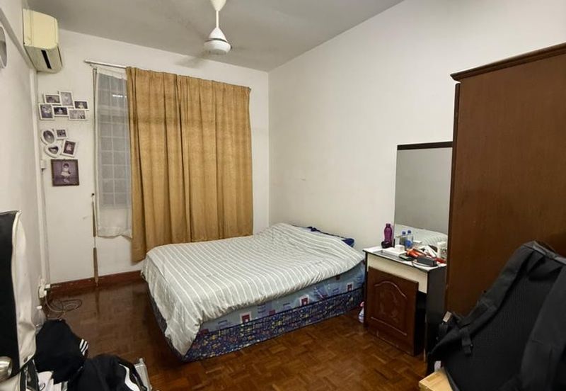 Subang Perdana Goodyear Court 7