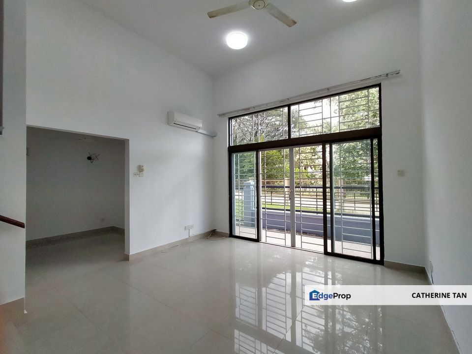 Lakeside Terrace Kota Kemuning ,Shah Alam House for Sale, Selangor, Kota Kemuning