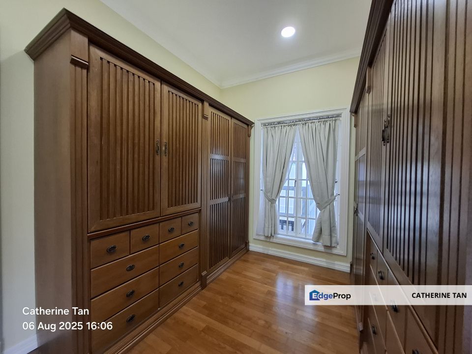 Equine Park, Sri Kembangan Bangalow for Sales, Selangor, Seri Kembangan