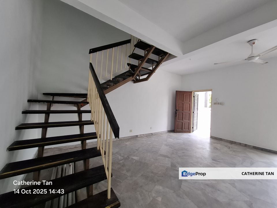 Usj 3 Subang Jaya newly repainted for Sales, Selangor, Subang Jaya