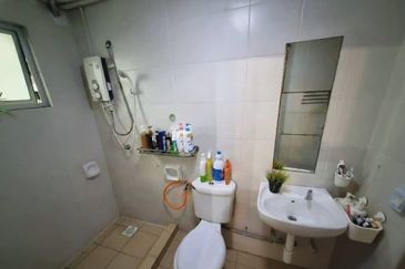 Main Place Residence