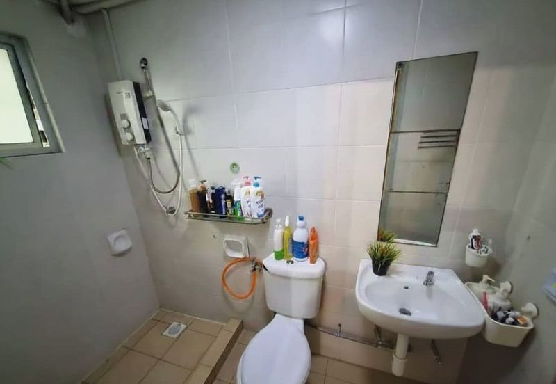 Main Place Residence