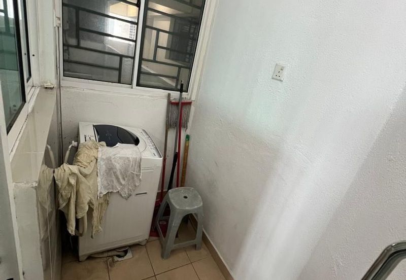 Main Place Residence