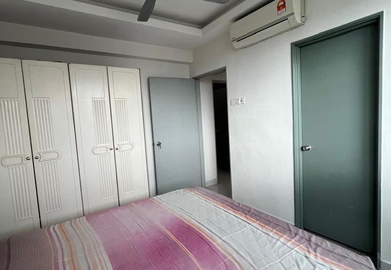 Main Place Residence