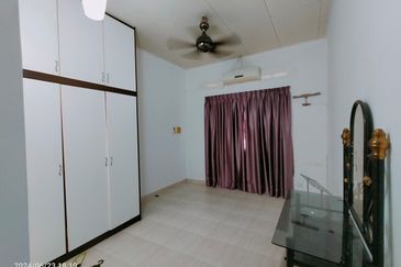 Subang Perdana Goodyear Court 10