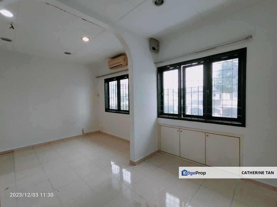 Fully furnished USJ 2 for 2 storey houses for Sales, Selangor, USJ