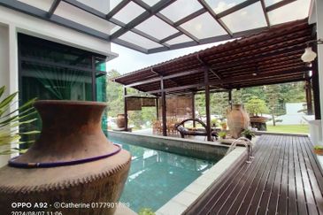 Luxurious Interior Design 3-Storey Bungalow Bukit Jelutong for Sales