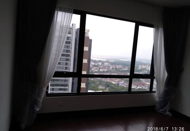 Paloma @ Tropicana Metropark