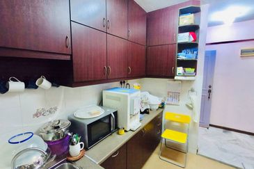 Tasik Heights Apartment