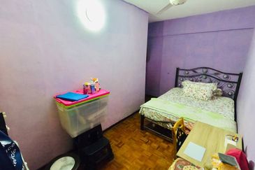 Tasik Heights Apartment