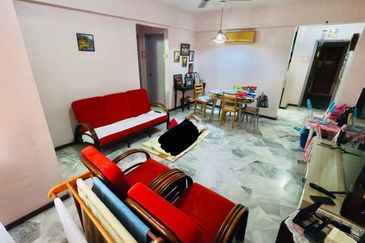 Tasik Heights Apartment