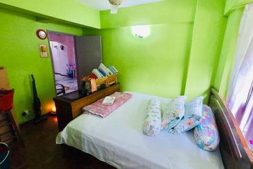 Tasik Heights Apartment