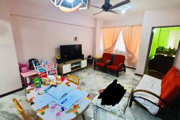 Tasik Heights Apartment