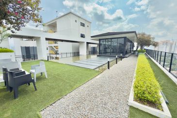 Flexus Signature Suites