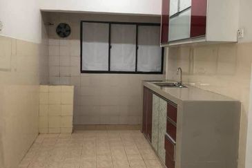Groundfloor Apartment Saujana Damansara Damai