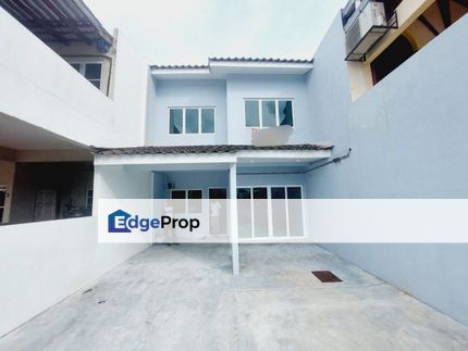 Newly Refurbish Unit 2 Storey Taman Cempaka Ampang, Selangor, Ampang