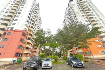 Vista Millennium Condominiums