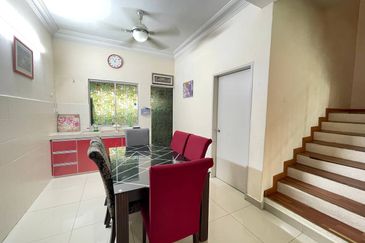 Jalan Taman Putra Impiana