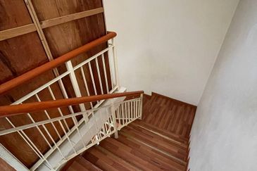 Jalan Taman Putra Impiana