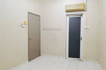 Tasik Heights Apartment