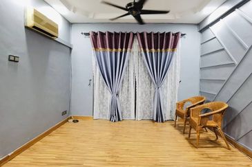 Tasik Heights Apartment