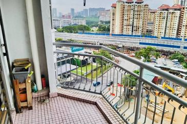 Tasik Heights Apartment