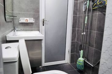 Tasik Heights Apartment