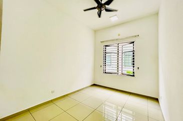 Cradleton @ Eco Majestic