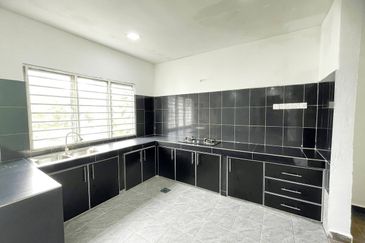 Taman Desa Saujana Langat