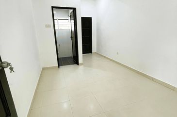 Taman Desa Saujana Langat