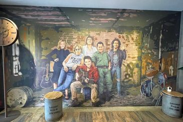 Taipan Business Centre, USJ 10