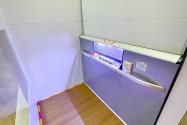 Taipan Business Centre, USJ 10