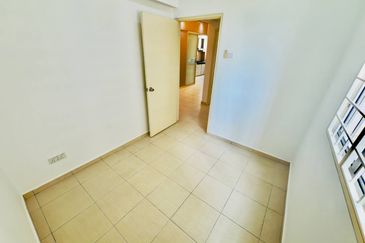 Beverly Tower @ Plaza Medan Putra