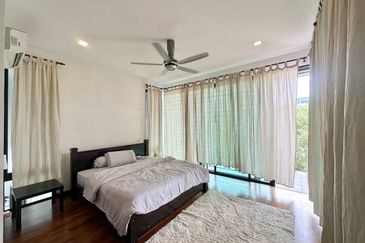 Duta Villa, Setia Alam