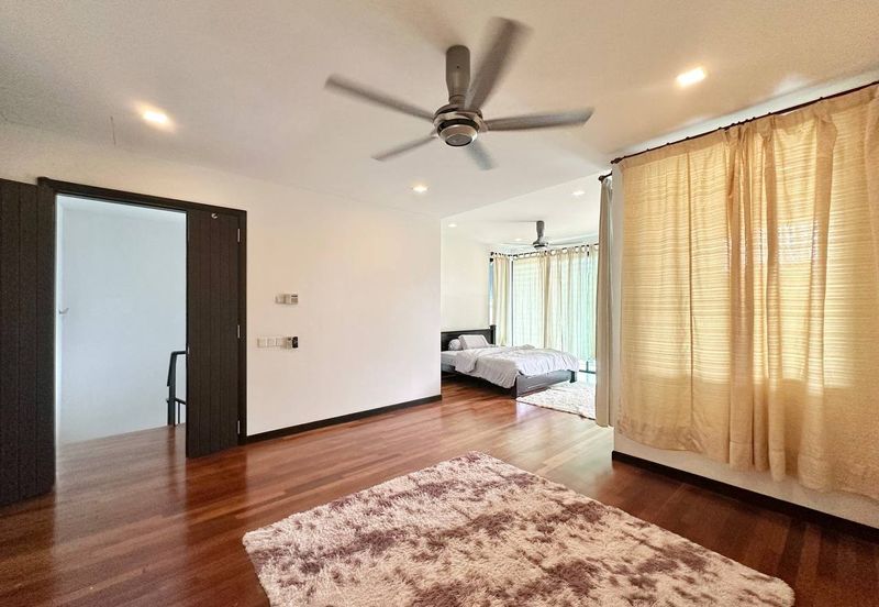 Duta Villa, Setia Alam