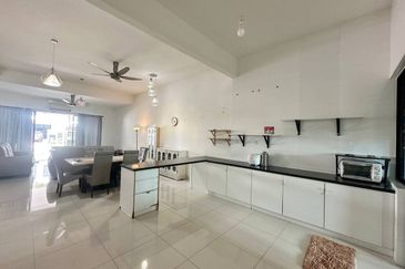 Duta Villa, Setia Alam