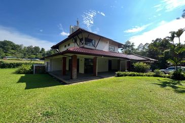 IOI Beverly Row @ IOI Resort City