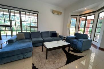 IOI Beverly Row @ IOI Resort City