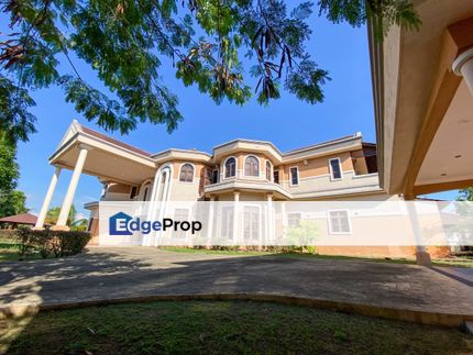 Huge Land 2 Storey Corner alot Bungalow Kota Warisan Sepang, Selangor, Sepang