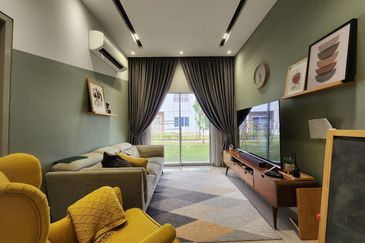 Casa Bluebell @ Cybersouth