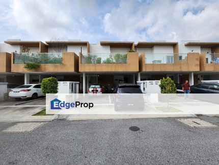 Ground Unit Casa Bluebell Cubersouth Dengkil, Selangor, Dengkil