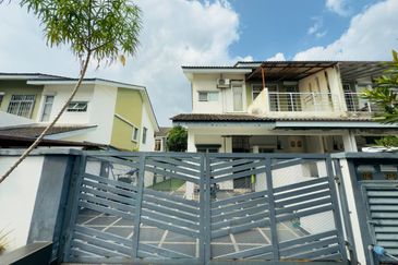 Town Villa, Taman Tasik Puchong