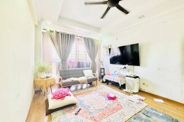 Pangsapuri Jenderam Indah