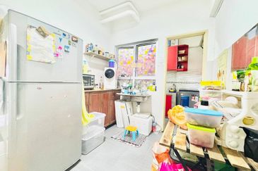 Pangsapuri Jenderam Indah