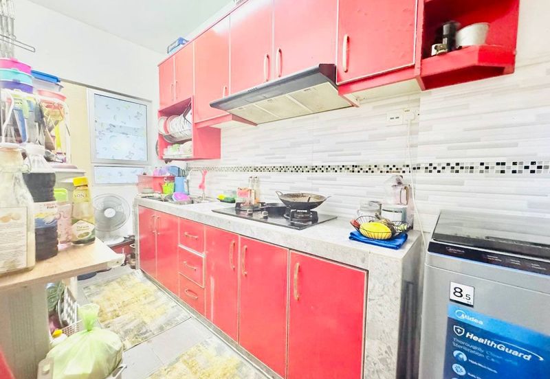 Pangsapuri Jenderam Indah