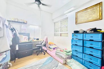 Pangsapuri Jenderam Indah