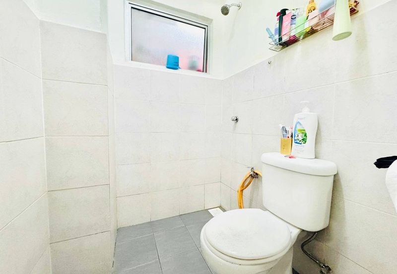 Pangsapuri Jenderam Indah