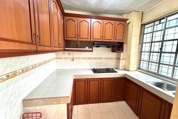 Flat PKNS, Kampung Kerinchi